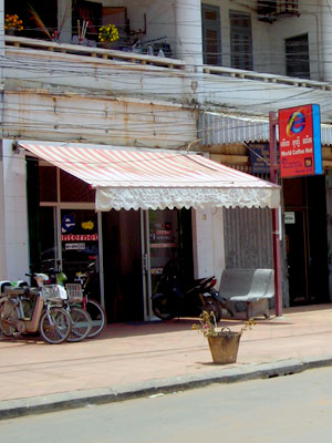 Internet cafe in Siem Reap