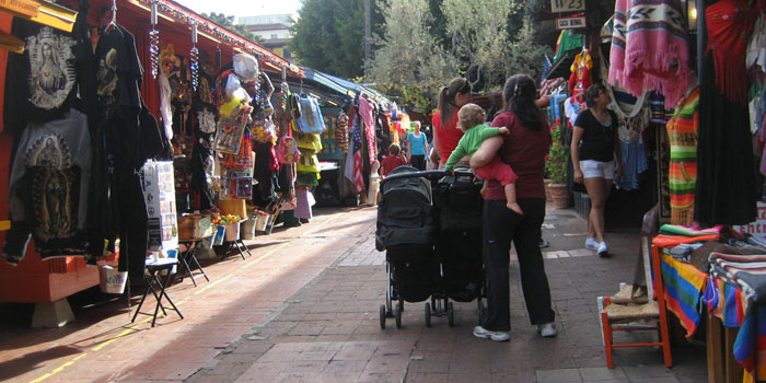 Vendors and markets at Olvera Street