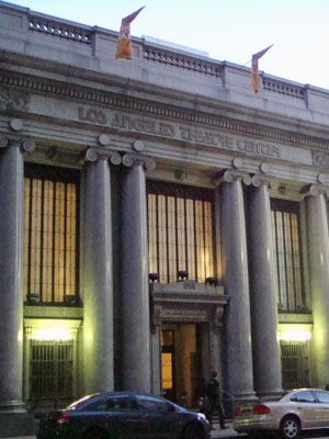 New Los Angeles Theatre Center