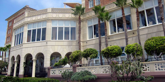 Hotel Casa Del Mar